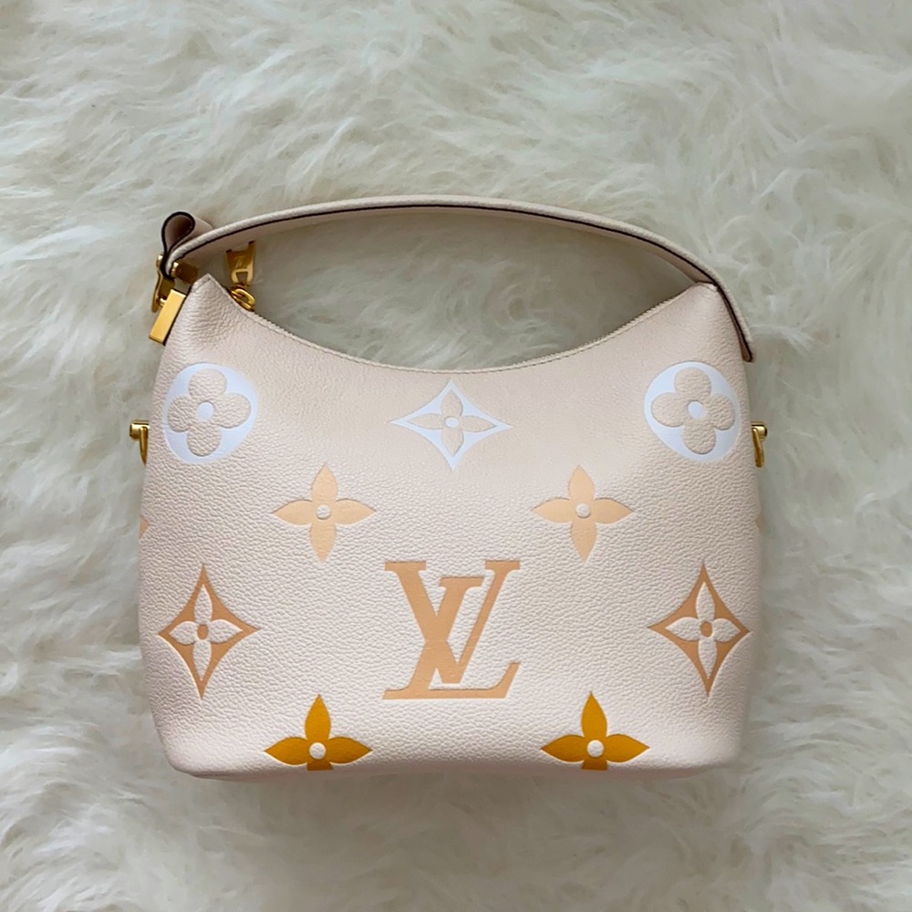 Louis Vuitton marshmallow handbag 🇫🇷